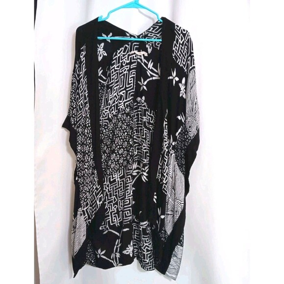 Soft Surroundings Black & White Patchwork Kimono Cardigan One Size Abstract - Picture 2 of 12